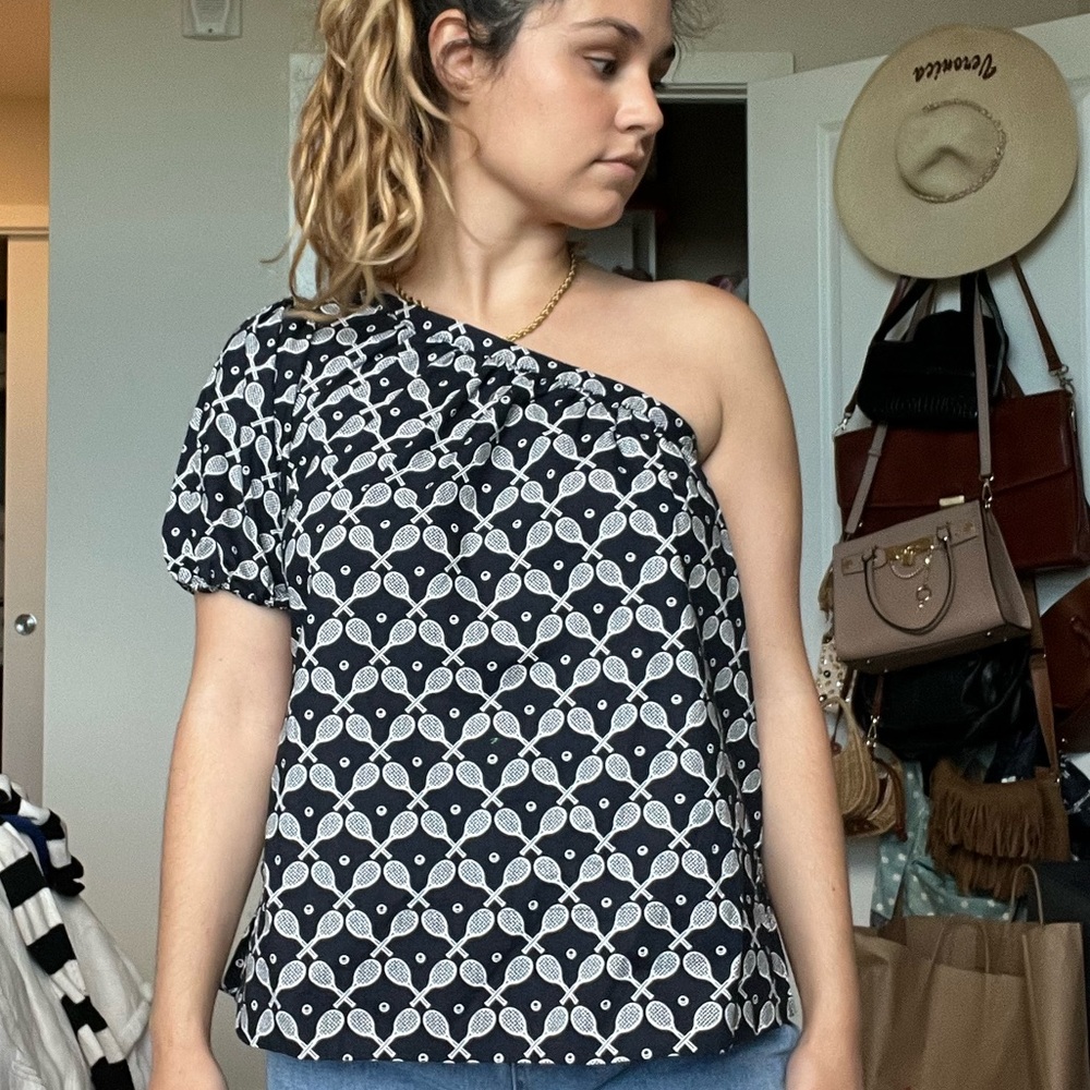 Assymetrical one shoulder dark navy blue blouse
